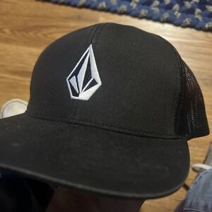 Volcom Hat Black Snapback Trucker Cap